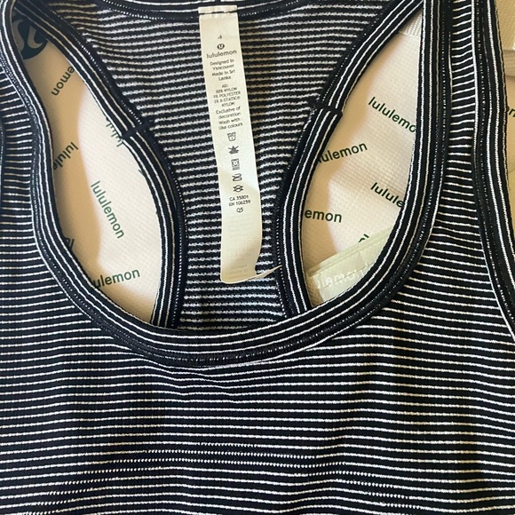 NWT Lululemon Swiftly Tech Racerback, Sz 4, White/White/Black - Picture 4 of 6